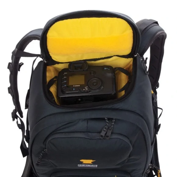 Mountainsmith Parallax Camera Backpack - Picture 5 of 9